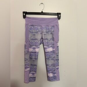 Athleta Cropped Leggings Size S